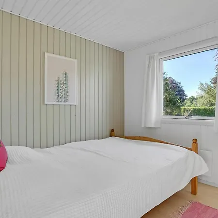 Amazing In Grenaa With Wifi بيت للعطل Grenå