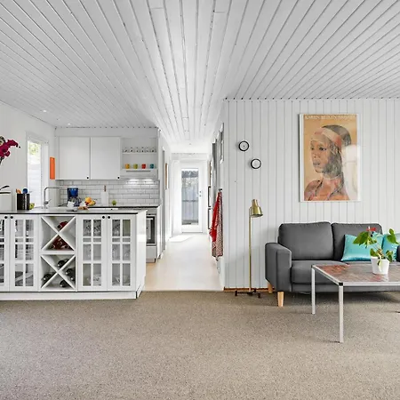 Beautiful In Grenaa With Kitchen Holiday home